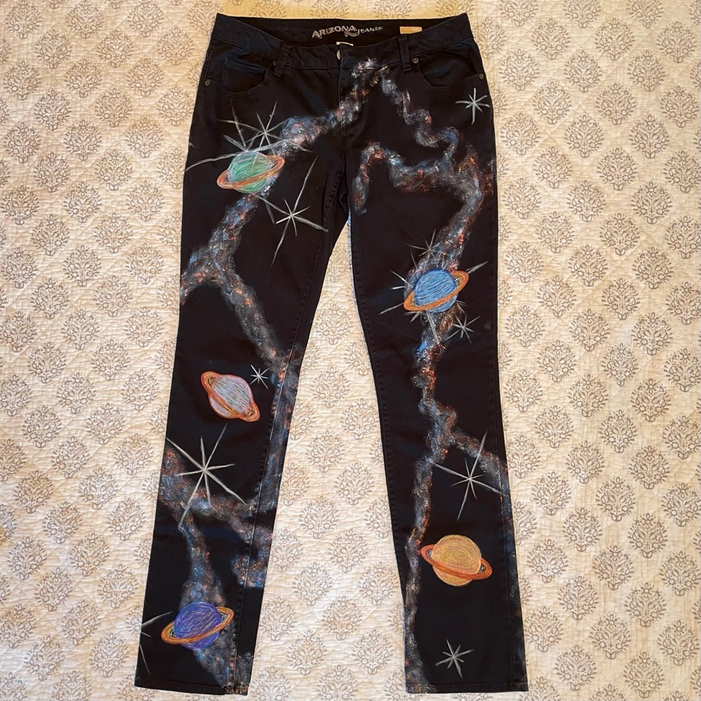 Hand Painted Black Jeans with Vibrant Planets and Stars Design OOAK Size 9 - Picture 5 of 14